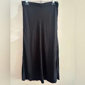 Old Navy Black Midi Skirt